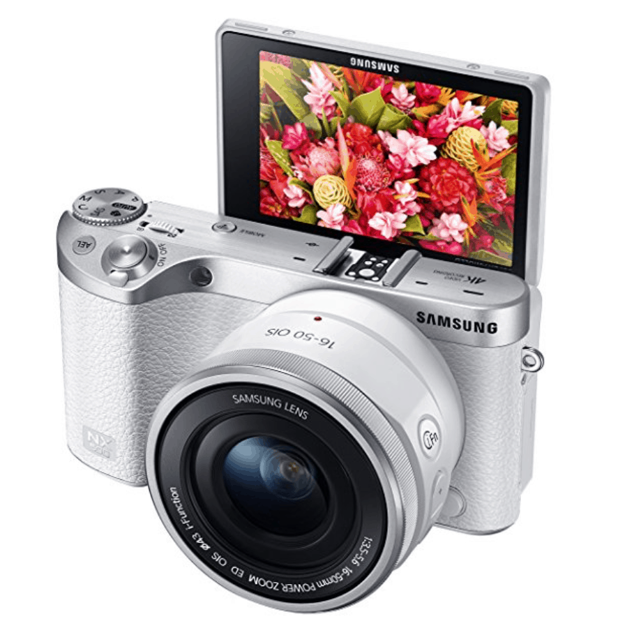 White camera Samsung NX500