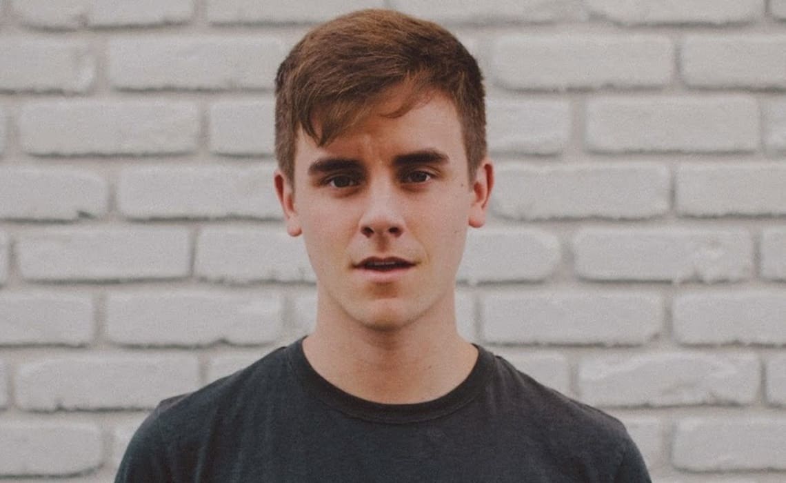 What Kind Of Camera Does YouTuber Connor Franta use