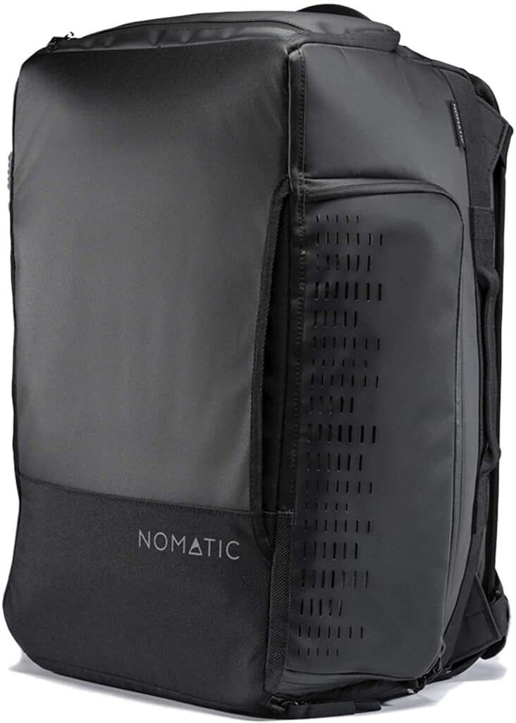 Gray 30L Nomatic travel backpack